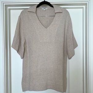 p cill NWOT Light Cream Short Sleeve V-Neck Knit Top